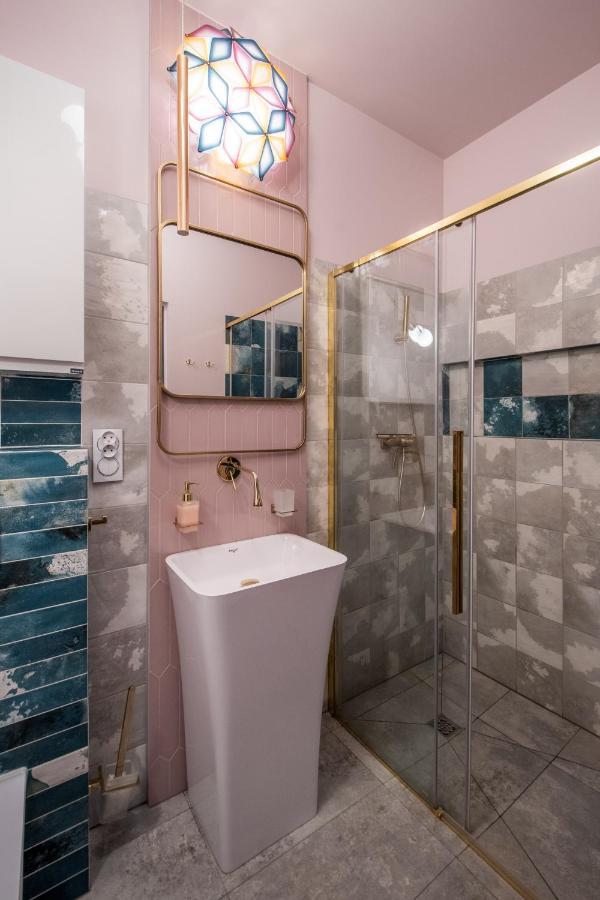 Apartamenty Metropark Krzemieniecka-Lux Varsovia Exterior foto